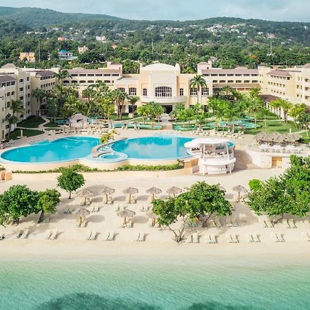 Iberostar Waves Rose Hall Beach Montego Bay Exterior foto