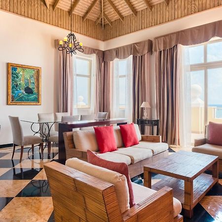 Iberostar Waves Rose Hall Beach Montego Bay Exterior foto