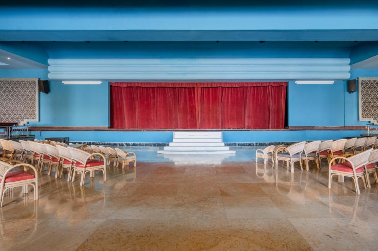 Iberostar Waves Rose Hall Beach Montego Bay Exterior foto