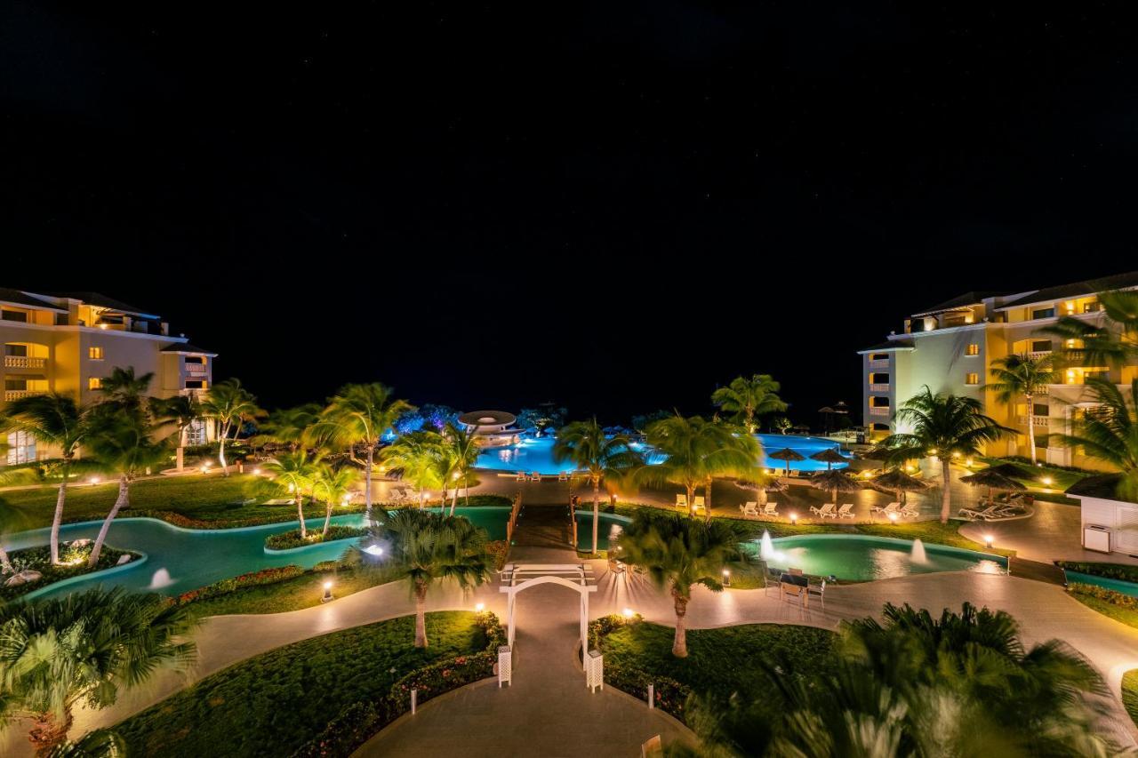 Iberostar Waves Rose Hall Beach Montego Bay Exterior foto