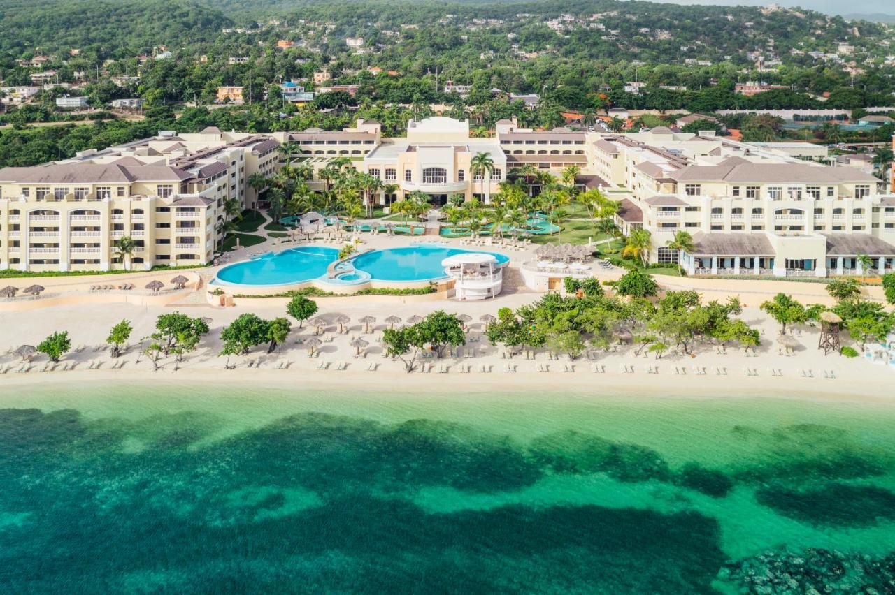 Iberostar Waves Rose Hall Beach Montego Bay Exterior foto