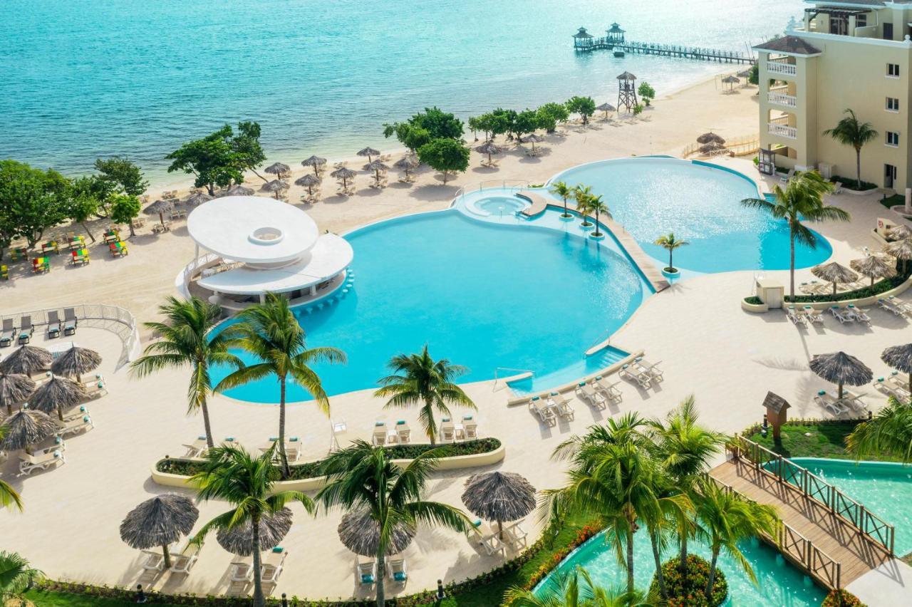 Iberostar Waves Rose Hall Beach Montego Bay Exterior foto