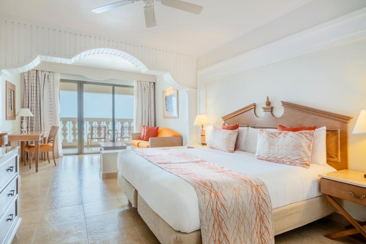 Iberostar Waves Rose Hall Beach Montego Bay Exterior foto