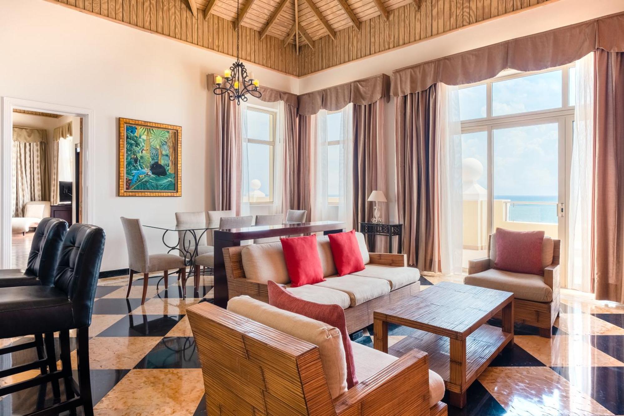 Iberostar Waves Rose Hall Beach Montego Bay Exterior foto